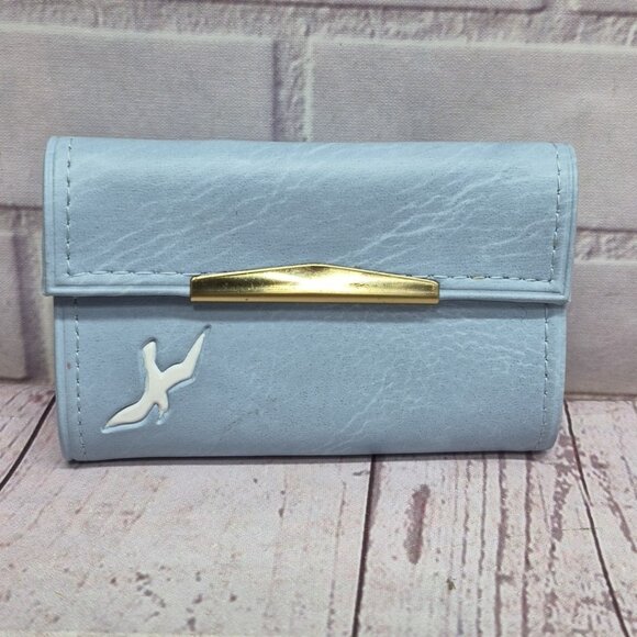 Leggs Handbags - VTG Leggs Womens Wallet Light Blue Bird Motiff Photo Insert Snap Closure Pouches